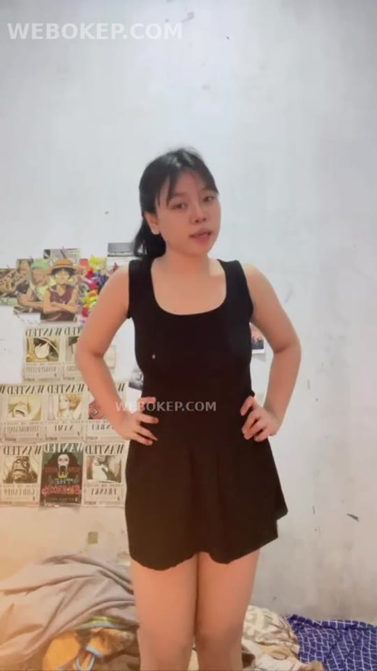 Aini si instrukstur olahraga yang gak sengaja kelihatan memek part 1